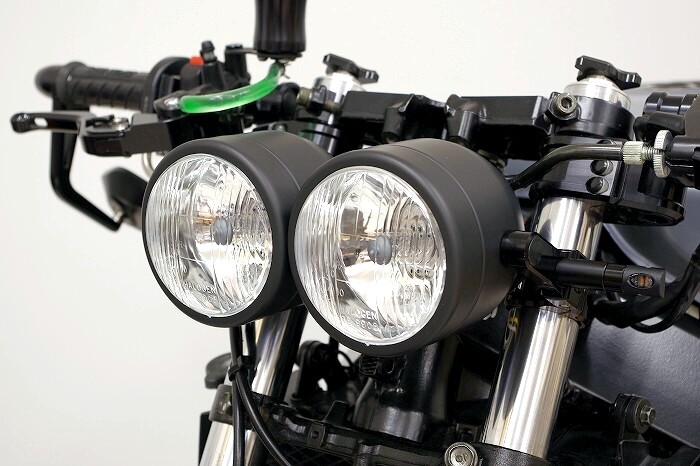 ストリートファイター系バイクのバグアイヘッドライト ブラック デュアルヘッドライト