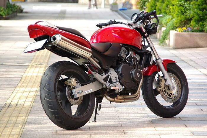 ホーネット250のストリートファイター化のレポート 