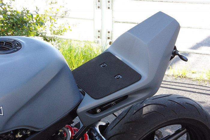 ジ*モ様 nc23 cbr400rr アッパーカウル うま 中華製 走り屋