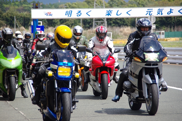 13年4月7日 モトパラ走行会パート2 13年4月7日 モトパラ走行会パート2